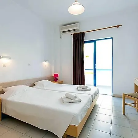 Blue Roses Hotel