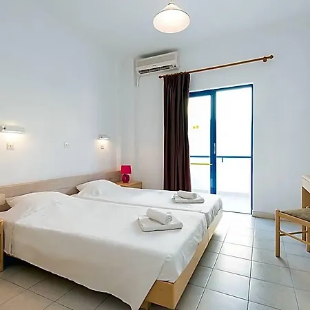 Hotel Blue Roses 3*